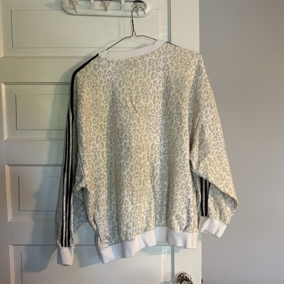 Adidas White and Black Crewneck Sweater with Classic Stripes - Picture 3 of 3